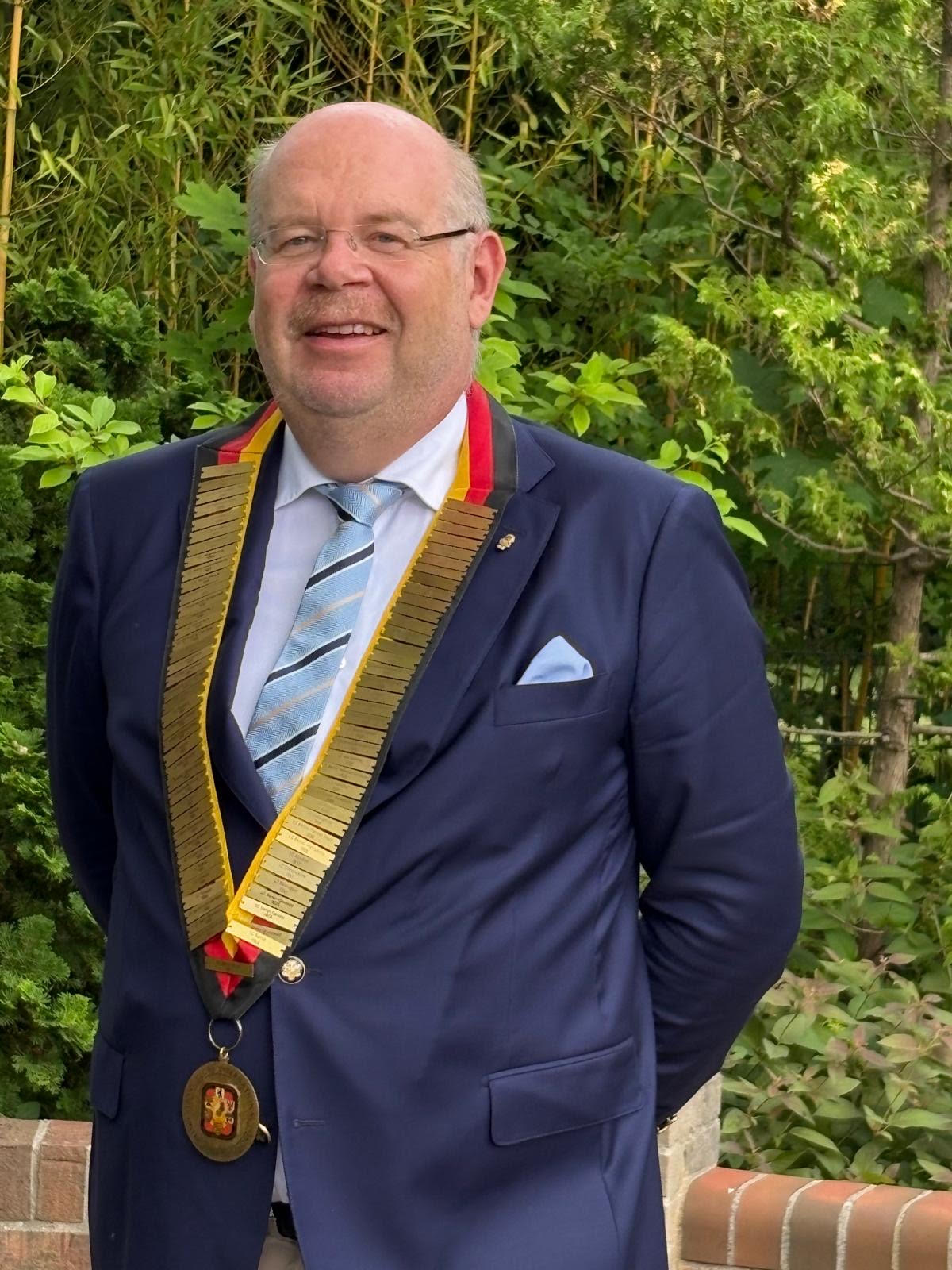 Distrikt Govenor 111ON 2025/2026 | Christoph Mojen